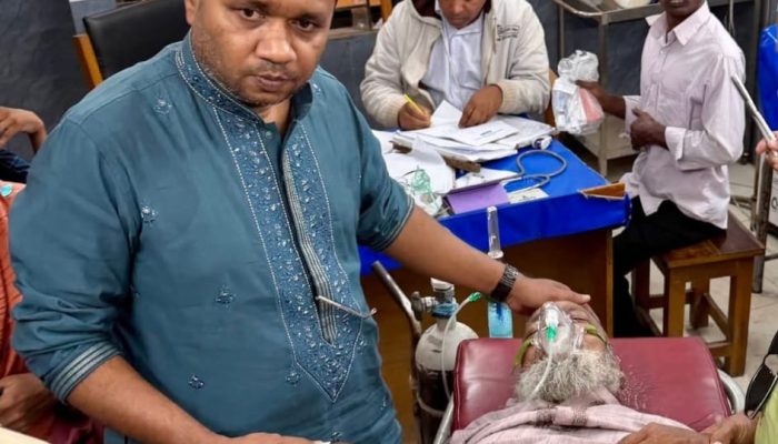 শৈলকুপায় সড়ক দুর্ঘটনায় বিএনপি নেতা আব্দুল বারী মোল্যা আহত