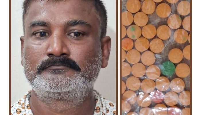 শৈলকুপায় ৫০ পিস ইয়াবাসহ মাদক ব্যবসায়ী আটক